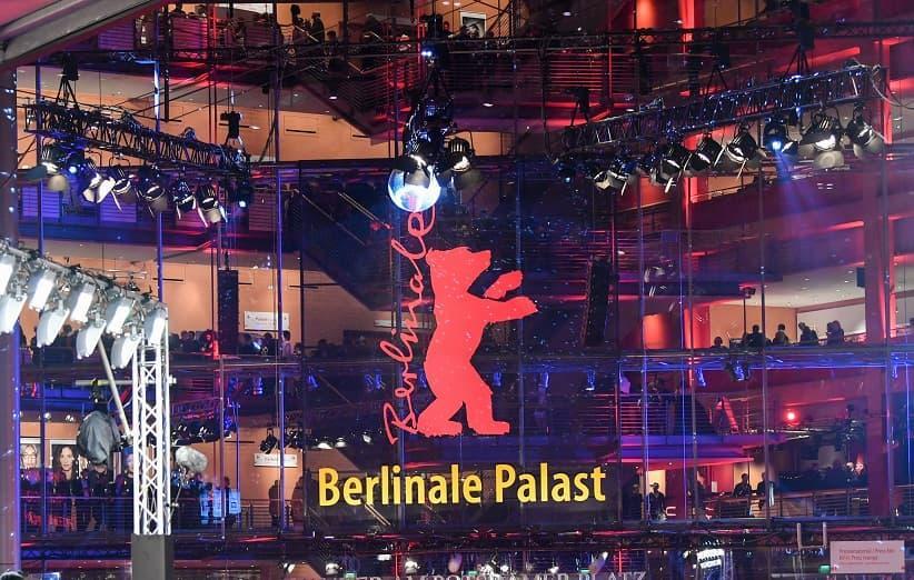 جایزه بهترین بازیگر جشنواره فیلم برلین از سال 2021 دیگر زن و مرد ندارد