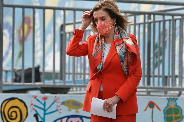 دردسری که رفتن به آرایشگاه زنانه برای نانسی پلوسی درست کرد