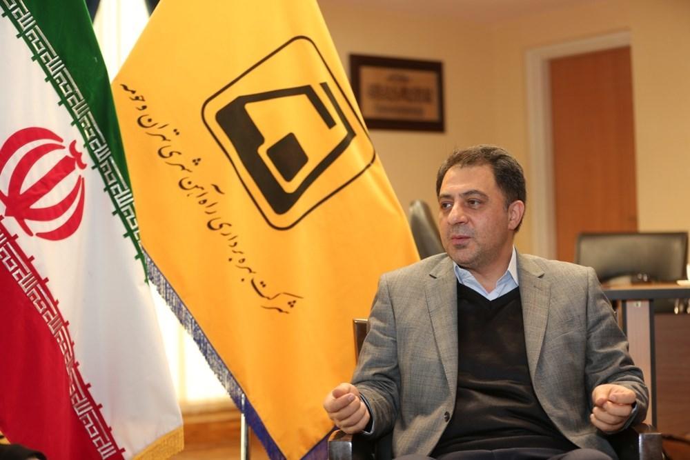 متروی تهران با 50 درصد نیروی انسانی فعال است، 98 درصد مسافران مترو از ماسک استفاده می نمایند