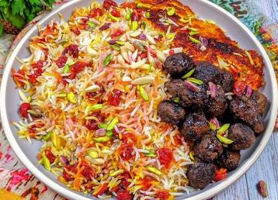 راز و رمز آلبالو پلو مجلسی: راهنمای کامل پخت با مرغ و گوشت قلقلی