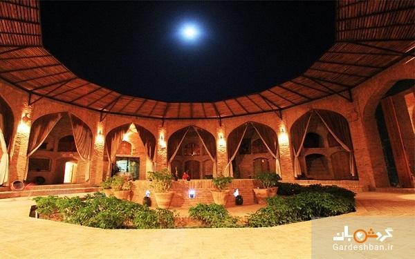 کاروانسرای زین الدین از جاذبه های گردشگری شهر مهریز، عکس