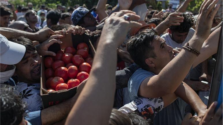 کمپ مهاجران در یونان توهین به ارزش هاست