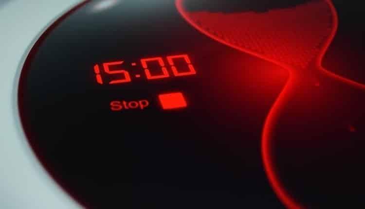 قانون 15 دقیقه چیست و چه تأثیری در موفقیت دارد؟