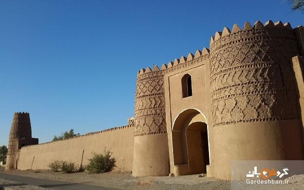 آشنایی با روستا و قلعه شفیع آباد کرمان