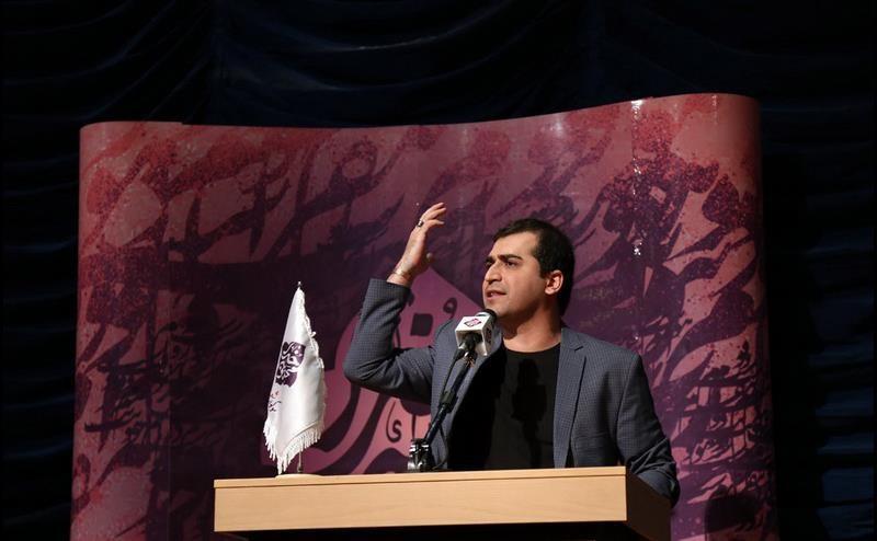 شعرخوانی سید حمیدرضا برقعی به مناسبت عید ولایت و امامت شعرخوانی سید حمیدرضا برقعی به مناسبت عید ولایت و امامت