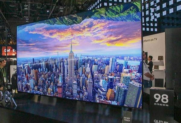 نخستین تلویزیون هوشمند SLED دنیا معرفی گردید