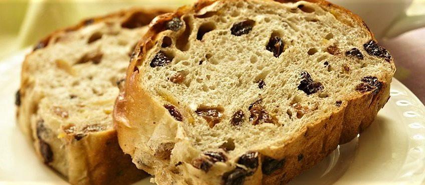 طرز تهیه نان کشمشی