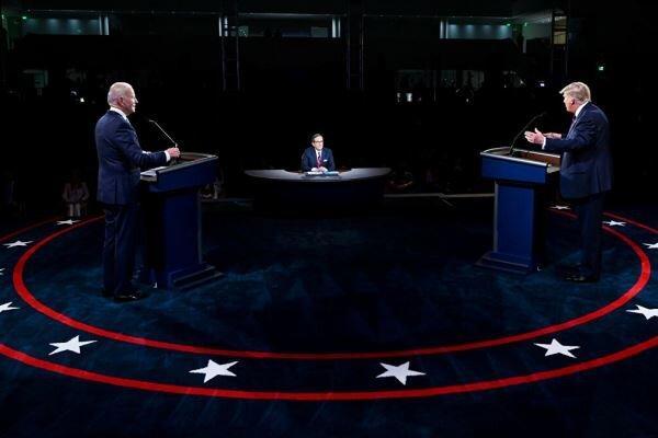 لوموند: ترامپ در حال لغو سنت انتقال مسالمت آمیز قدرت است، لوموند: ترامپ در حال لغو سنت انتقال مسالمت آمیز قدرت است، قطع میکروفون نامزدهای انتخاباتی آمریکا در مناظره ها