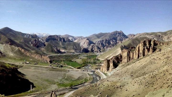 ابلاغ مراتب ثبت ملی 6 اثر فرهنگی تاریخی به استاندار زنجان
