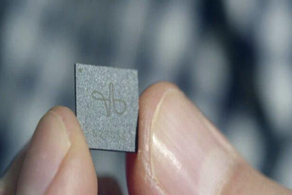 کنترل دستگاه های الکترونیکی با حرکات دست