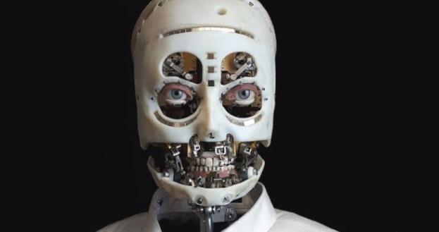 رباتی که تعامل چشمی برقرار می کند!