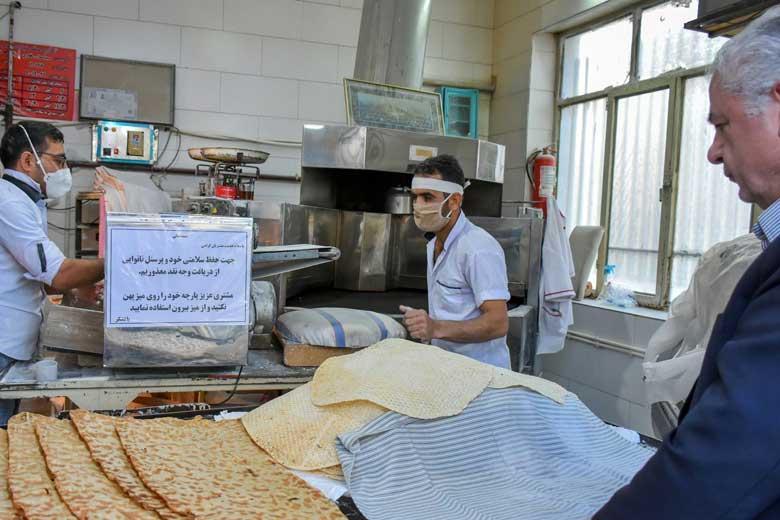 نکاتی درباره فاصله گذاری اجتماعی و رعایت بهداشت در نانوایی