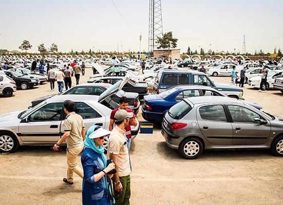 از شنبه نمایشگاه داران خودرو تعطیل هستند