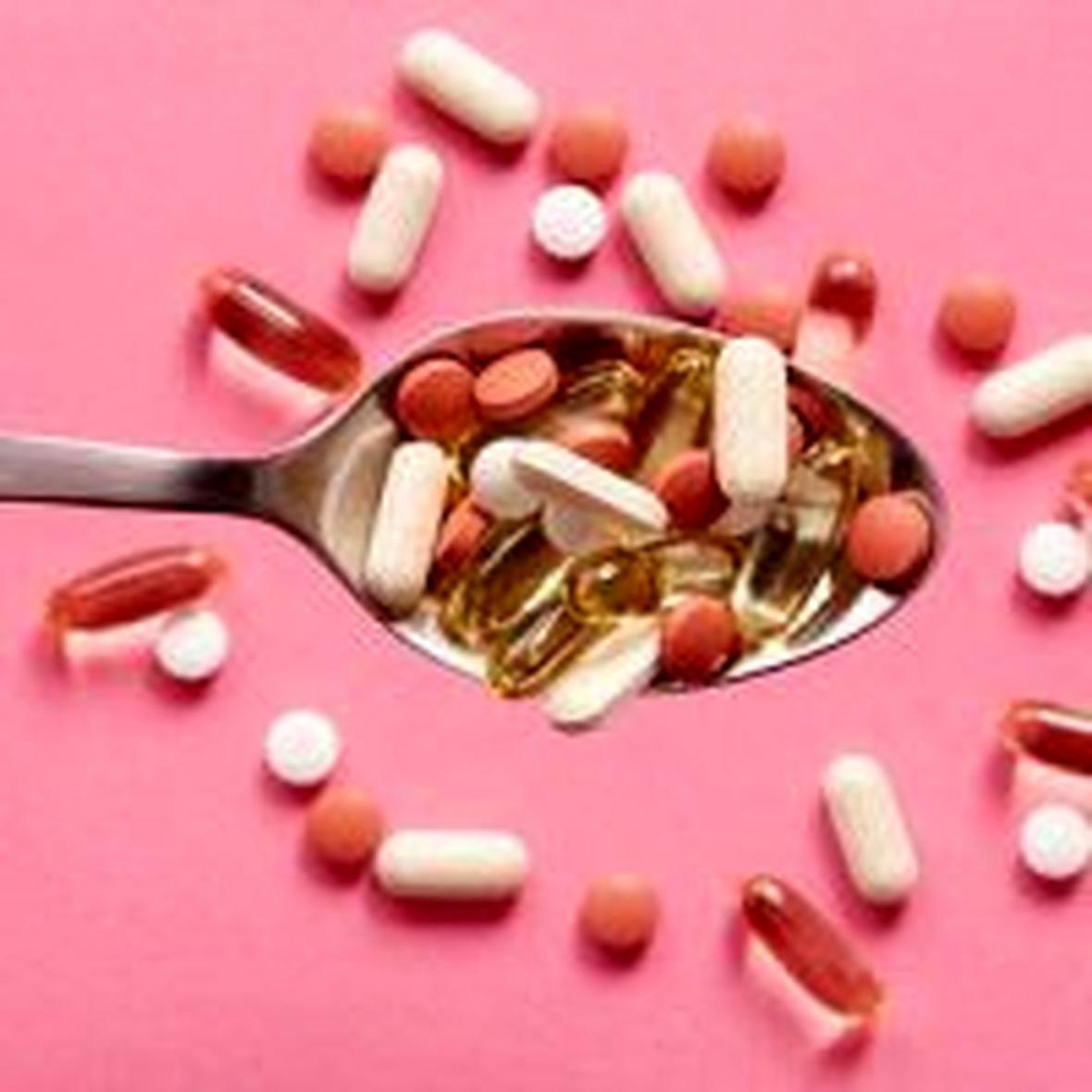 کمبود کدام ویتامین ها در بدن جنگ به پا می کند؟