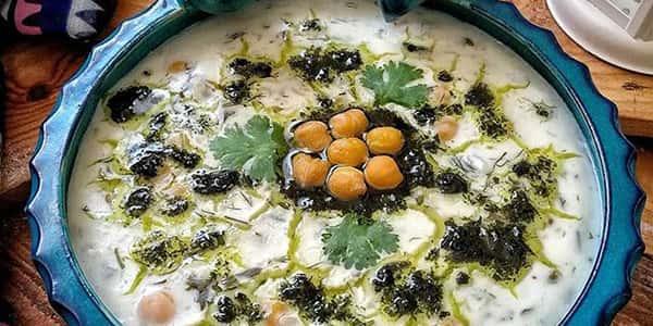 طرز تهیه آش دوغی