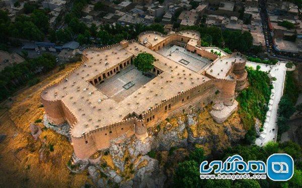 اعلام تخریب 15 مغازه از ابنیه های حریم فلک الافلاک و پل صفوی