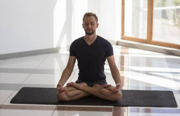 ترک عادات بد با چند حرکت یوگا