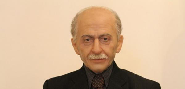 شعر وطن دوستی دهخدا (وطن داری) همراه با معنی