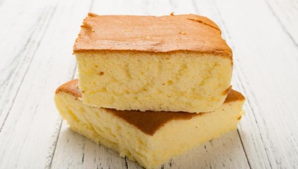 طرز تهیه کیک ساده اسفنجی به 2 روش