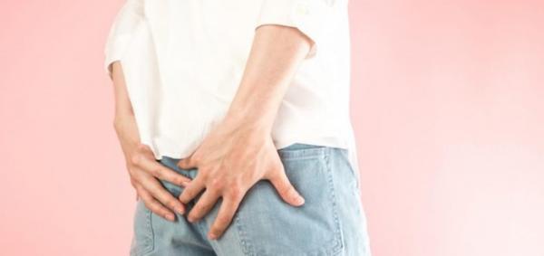 علائم کیست مویی چیست؟