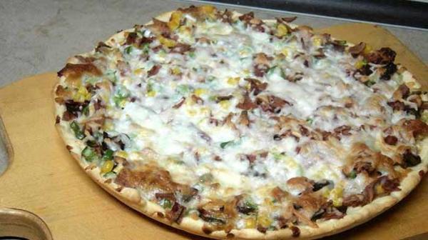 طرز تهیه پیتزا با خمیر آماده به سه روش