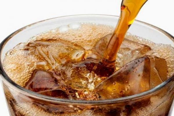 آشنایی با کاربردهای جالب نوشابه که تا به امروز نمی دانستید