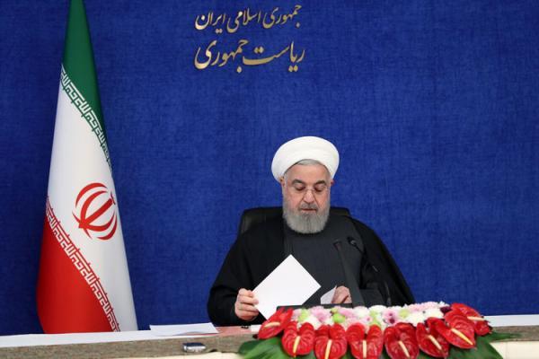 روحانی: یک دیوانه در آمریکا جنگ بی نظیری علیه ایران به راه انداخت