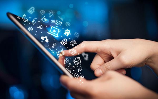 آخرین آمار کاربران اینترنت موبایل و ثابت در ایران