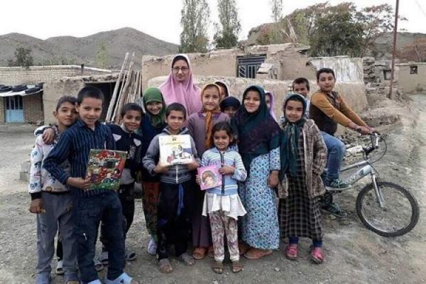 روستای خورخورە مهاباد از استان آذربایجان غربی دوستدار کتاب ایران شد