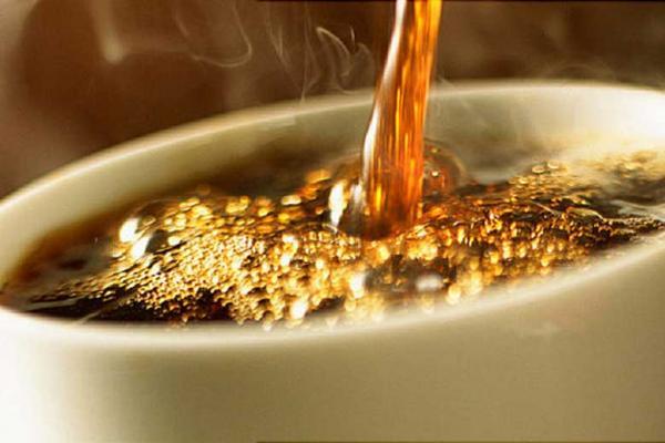 آشنایی با فواید و ضررهای کافئین برای ورزشکاران