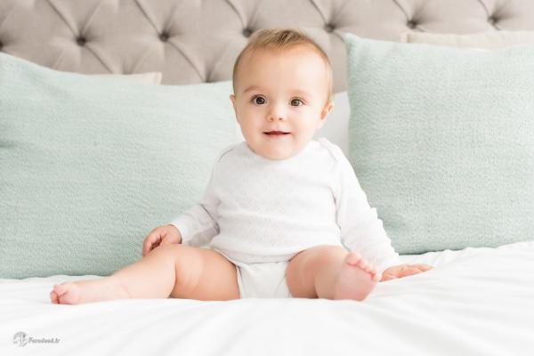 چگونه از نوزاد درخانه عکس بگیریم؟
