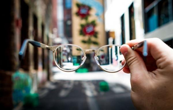 11 ترفند ساده برای تقویت بینایی و محافظت از چشم