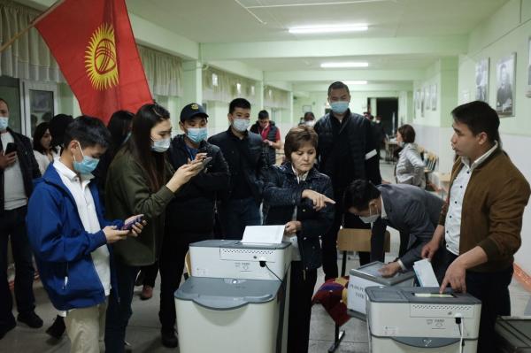 قرقیزستان در راستا بازگشت به ریاست جمهوری مقتدر