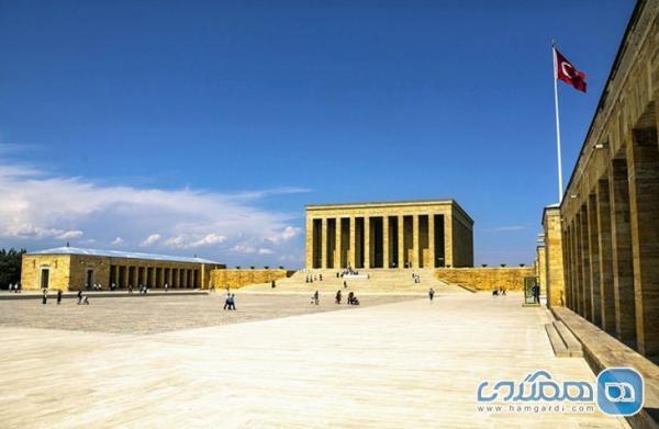 آرامگاه آتاتورک در آنکارا؛ یکی از مهمترین چهره های تاریخ آرامگاه آتاتورک در آنکارا؛ یکی از مهمترین چهره های تاریخ ترکیه