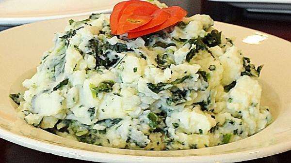طرز تهیه پوره اسفناج و سیب زمینی خوشمزه طرز تهیه پوره اسفناج و سیب زمینی خوشمزه