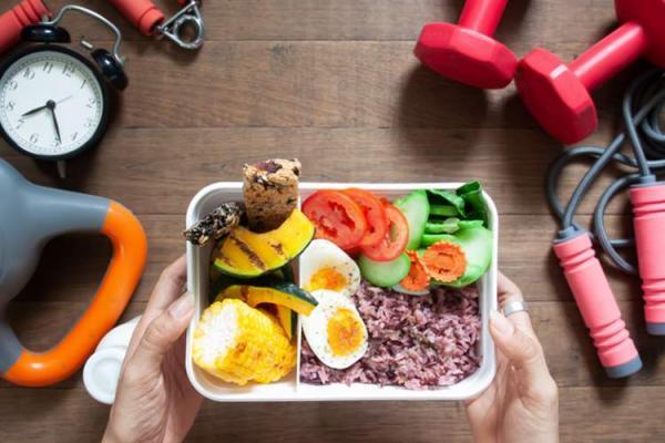اهمیت تغذیه در موفقیت های ورزشی