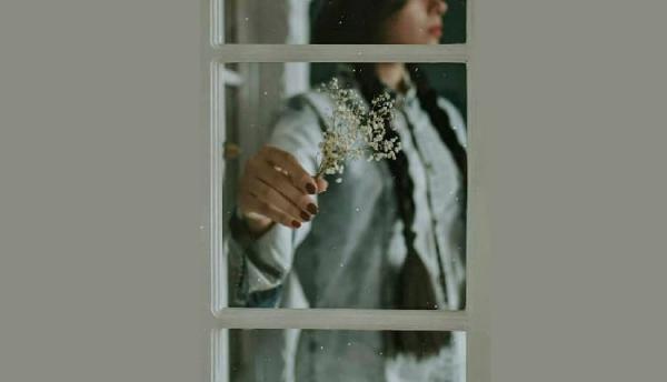 25 عکس پروفایل دخترانه شیک و باکلاس جدید با متن و بدون متن