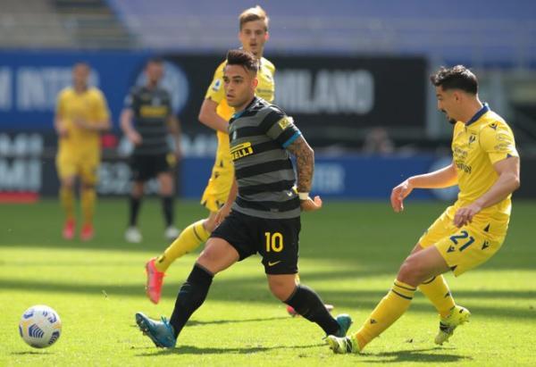 اینتر 1 - 0 ورونا؛ چند قدم تا فتح اسکودتو اینتر 1 - 0 ورونا؛ چند قدم تا فتح اسکودتو