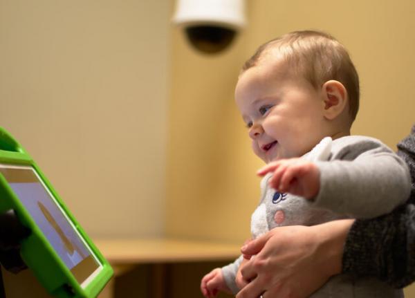 تشخیص اوتیسم در بچه ها با اپلیکیشن