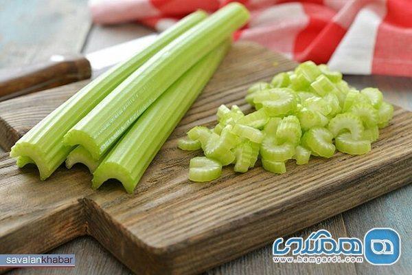 دمنوش کرفس و خواص آن