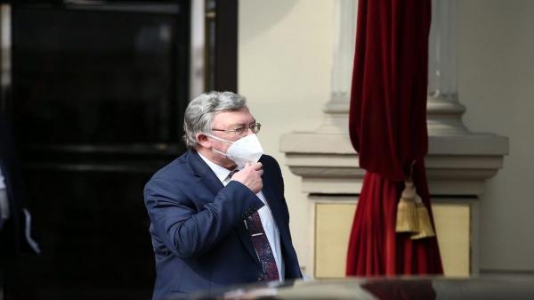 عصبانیت اولیانوف از کاربران مجازی!