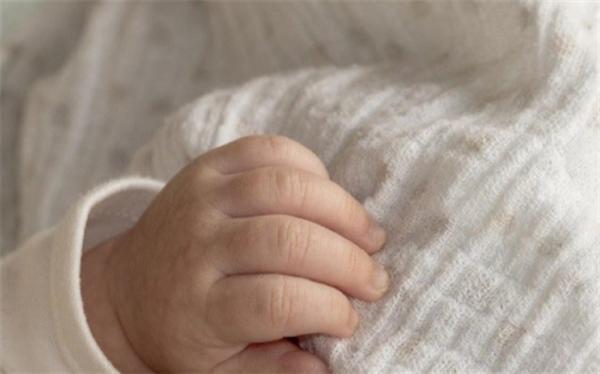 داغ بچه دار شدن به دل زن 71 ساله ماند!