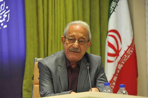 در غرب خبری نیست!