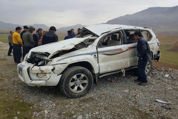 مرگ کودک 4 ساله زیر چرخ های ماشین پدر