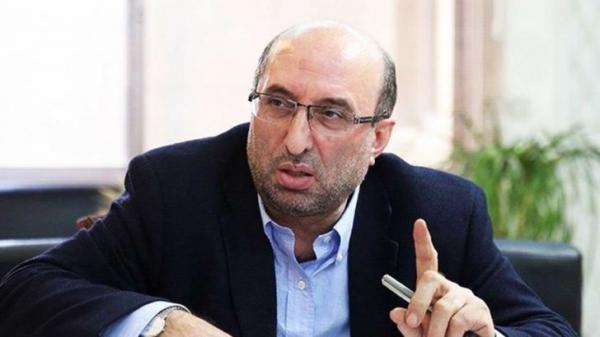 عباسی معروفان: نهاده های دامی موجود در بنادر برای تامین احتیاج 3 ماهه کافی است