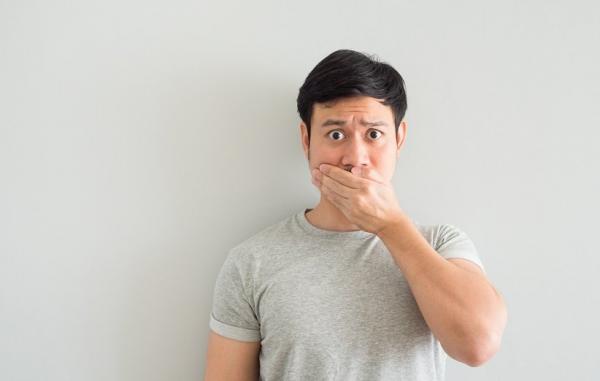 19 ترفند خانگی موثر برای رفع کردن بوی بد دهان