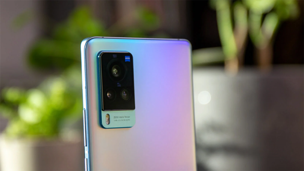 دوربین گوشی ویوو X60 Pro رقیبی برای دوربین گوشی های سامسونگ دوربین گوشی ویوو X60 Pro رقیبی برای دوربین گوشی های سامسونگ و آیفون است