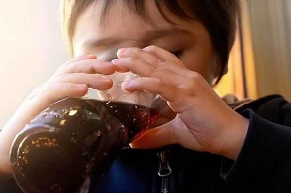 غذاهای فوق العاده فرآوری شده عامل چاقی بچه ها