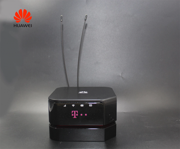 مودم 4G با طراحی خاص و عجیب؛ شما عاشق این مکعب بنفش رنگ می شوید؟