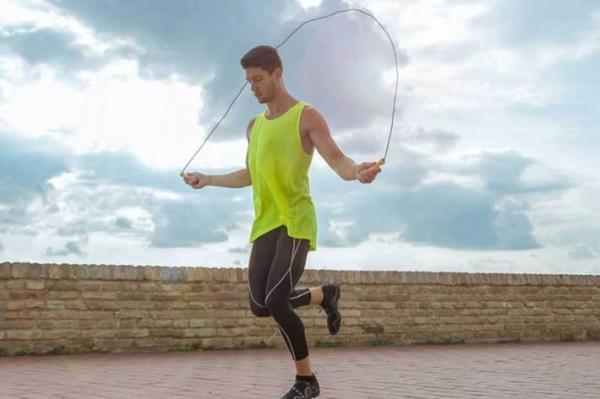 مزایای باورنکردنی طناب زدن برای بدن مزایای باورنکردنی طناب زدن برای بدن